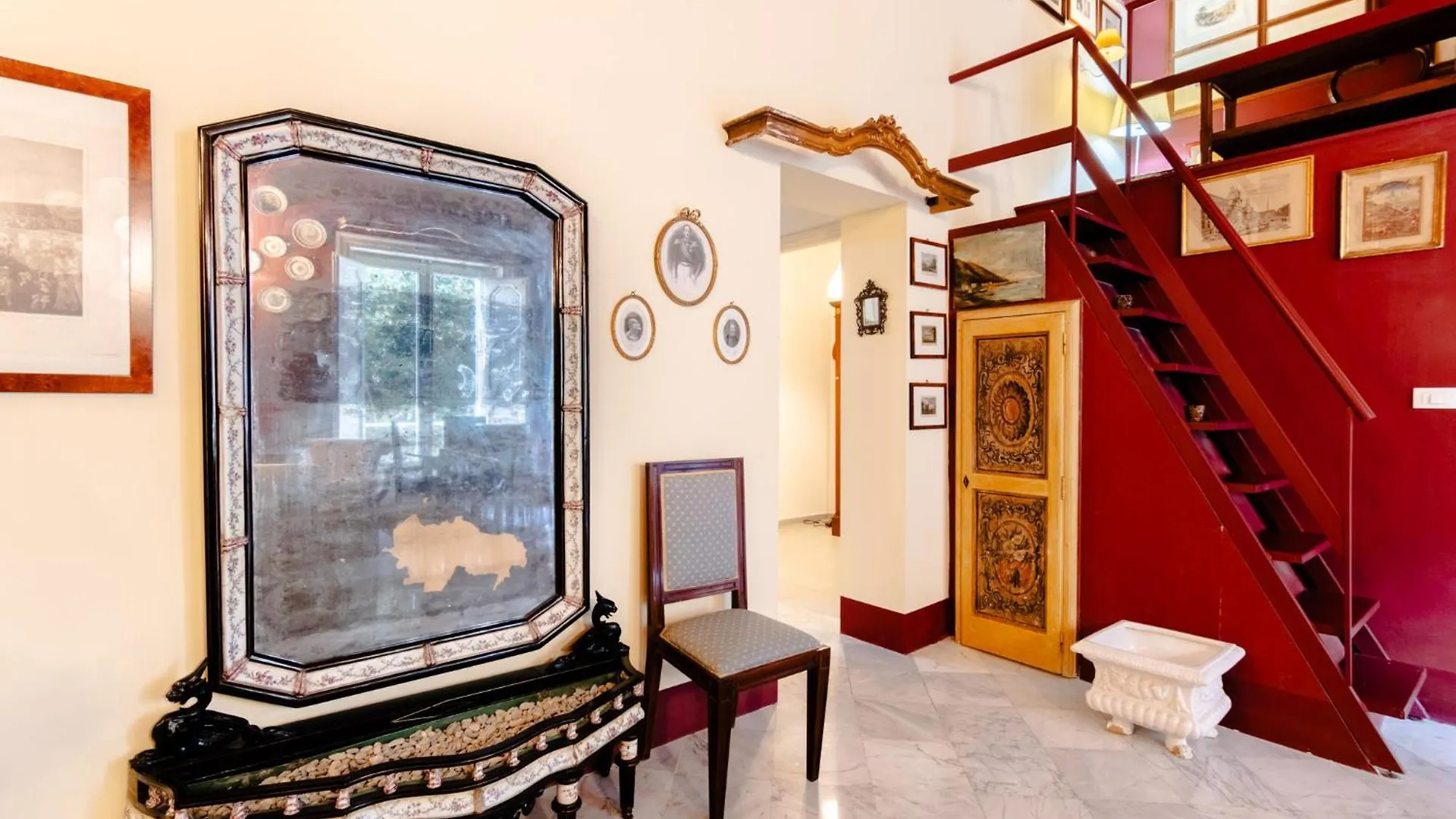 Appartement La Dimora Del Conte, Immersa Nel Verde In Centro Citta Palerme