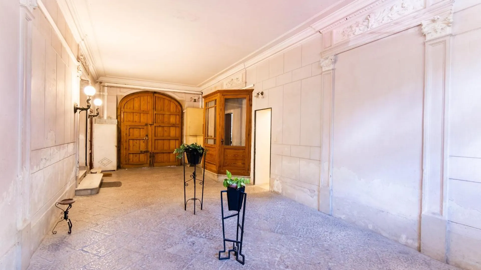 Appartement La Dimora Del Conte, Immersa Nel Verde In Centro Citta Palerme Italie